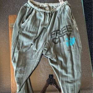 Free city XXL Superfluff Lux Sweatpants with pockets EUC